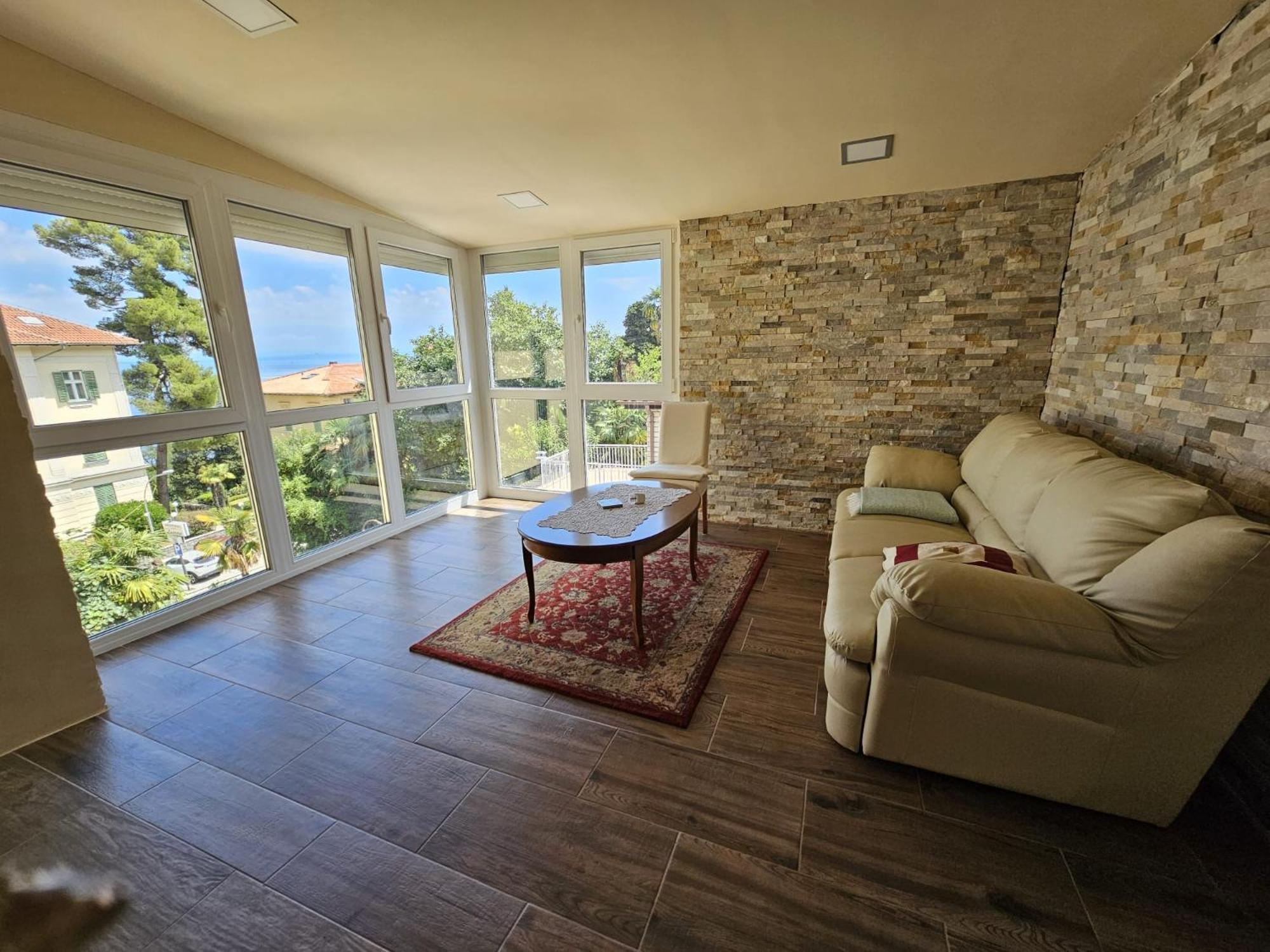 Apartman Bela